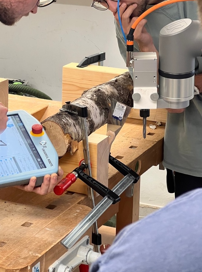 SPENI Digital Robotic Fabrication-Wood Milling